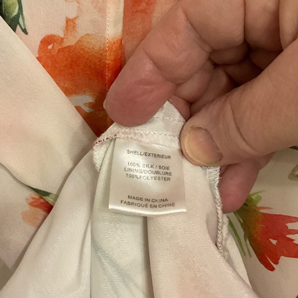 Haute Hippie silk floral romper shorts, long sleeves, v-neck.  Darling!  Size XS - Picture 7 of 16